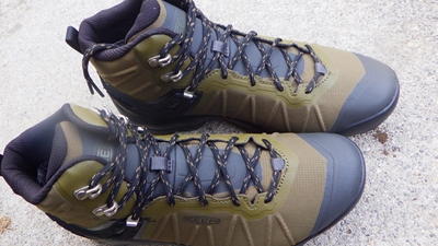 KEEN,登山靴,シューズ,ブーツ,トレッキングシューズ,キーン