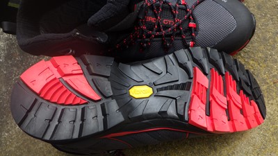 登山靴,シューズ,ブーツ,トレッキングシューズ,マムート,感想